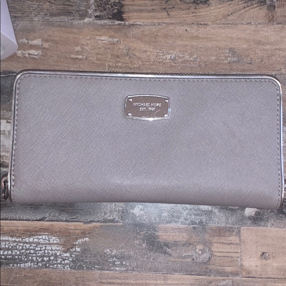 Michael Kors wallet